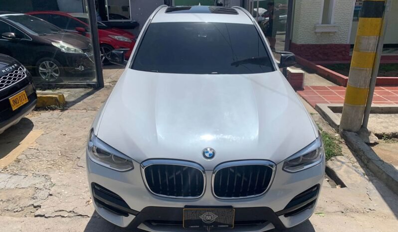 BMW lleno