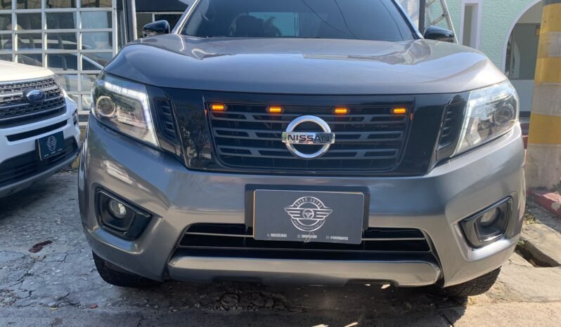 NISSAN lleno