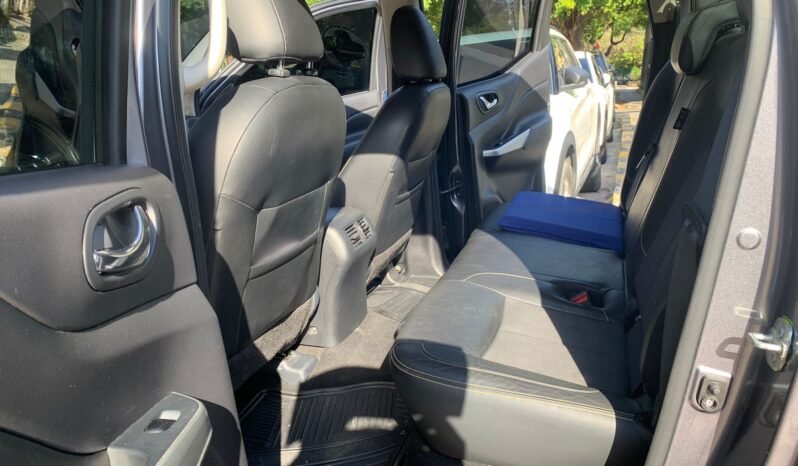 NISSAN lleno