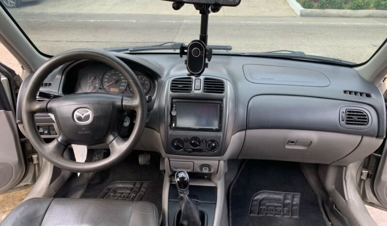 MAZDA lleno