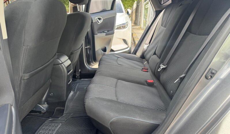 NISSAN lleno