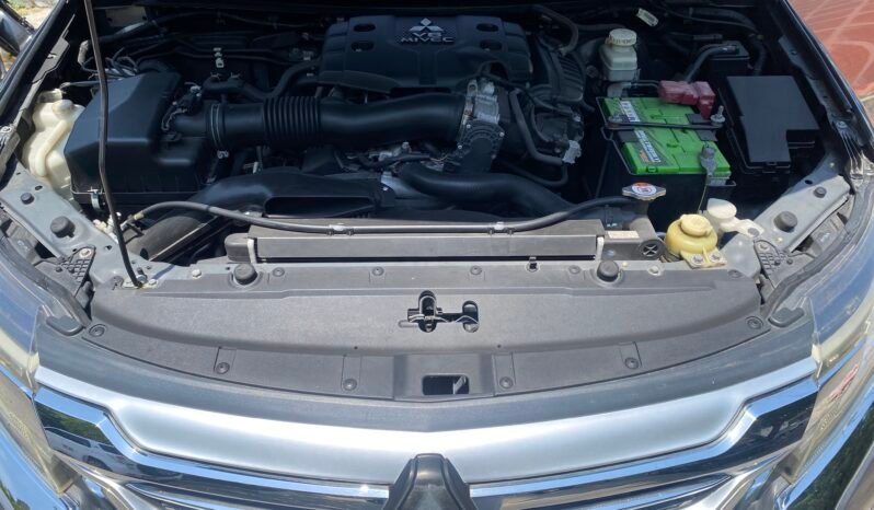 MITSUBISHI lleno
