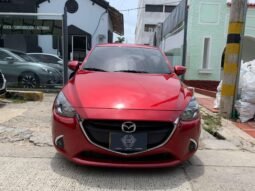 MAZDA lleno