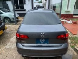VOLKSWAGEN lleno