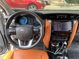 TOYOTA lleno
