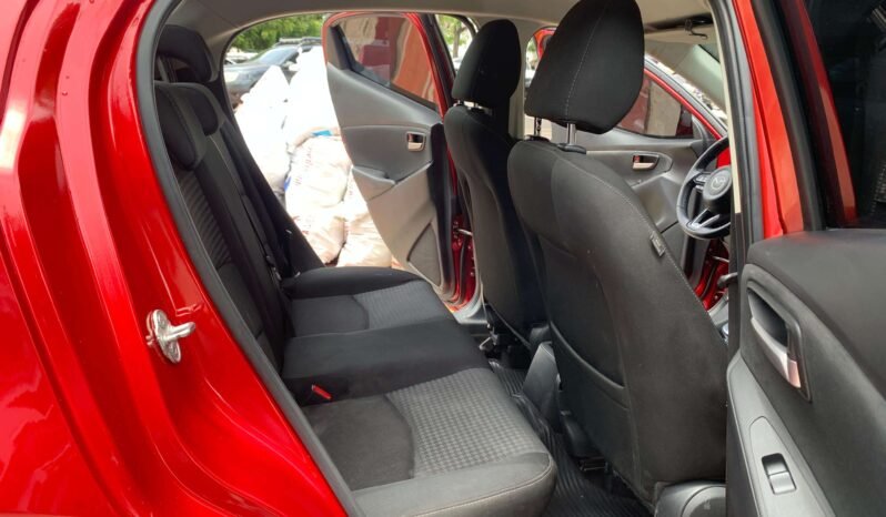 MAZDA lleno