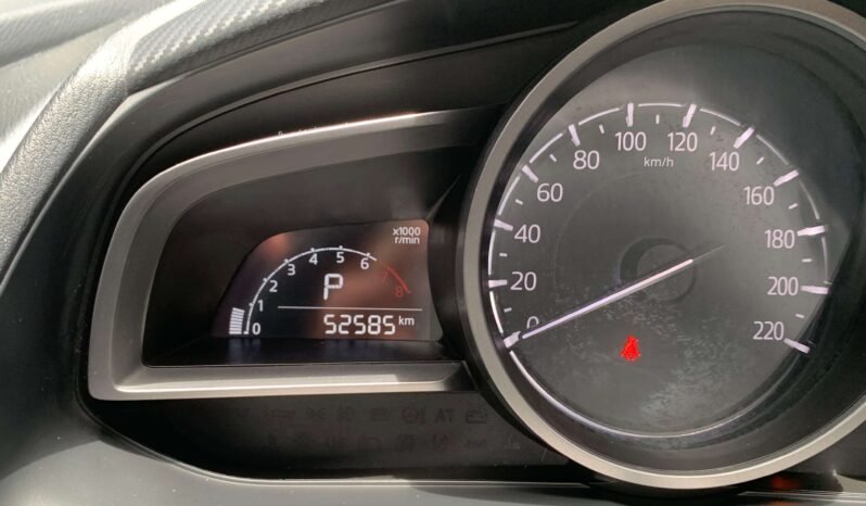 MAZDA lleno