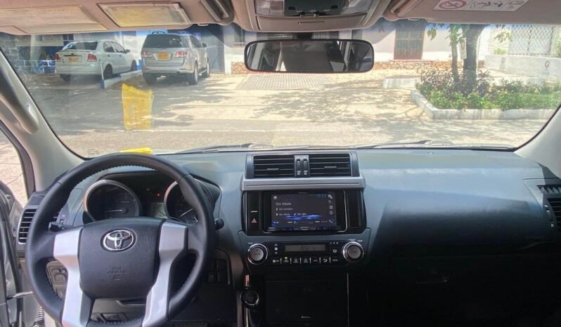 TOYOTA lleno