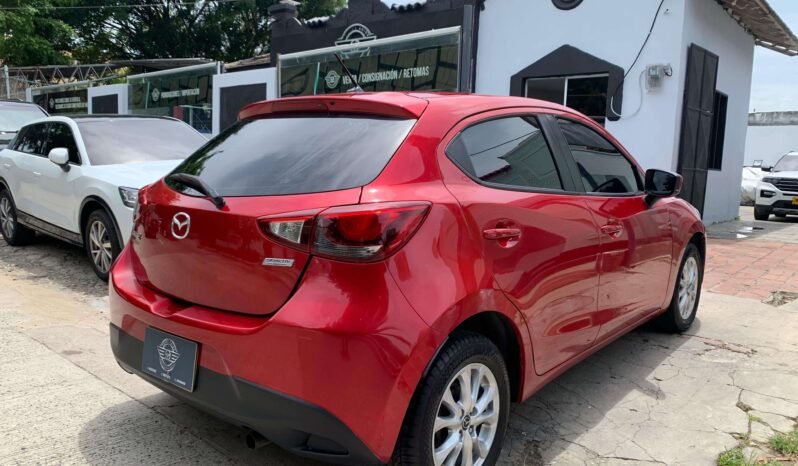 MAZDA lleno