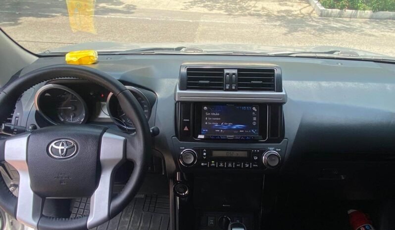 TOYOTA lleno