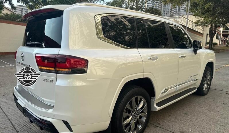 TOYOTA lleno
