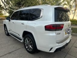 TOYOTA lleno