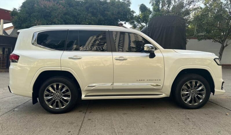 TOYOTA lleno