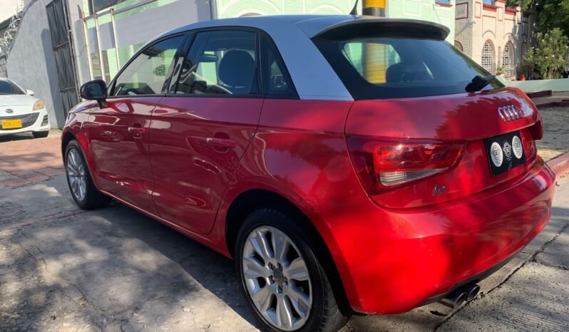 AUDI lleno