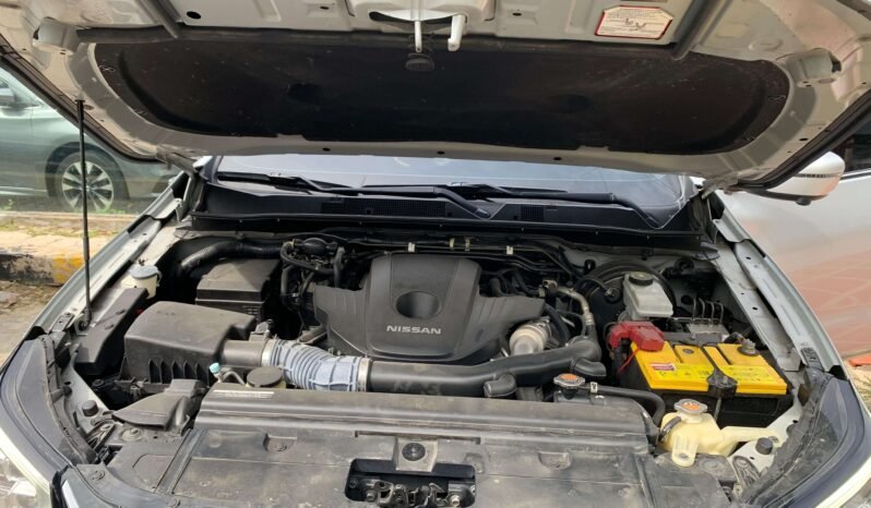 NISSAN lleno