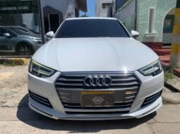 AUDI lleno