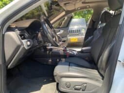 AUDI lleno