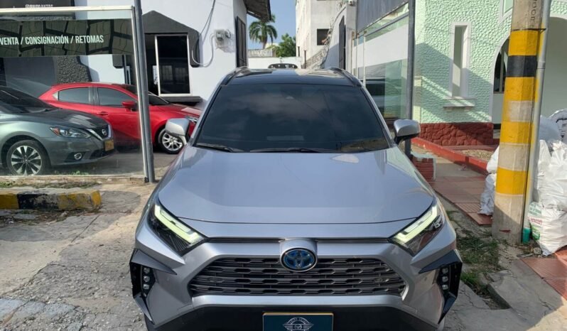 TOYOTA lleno