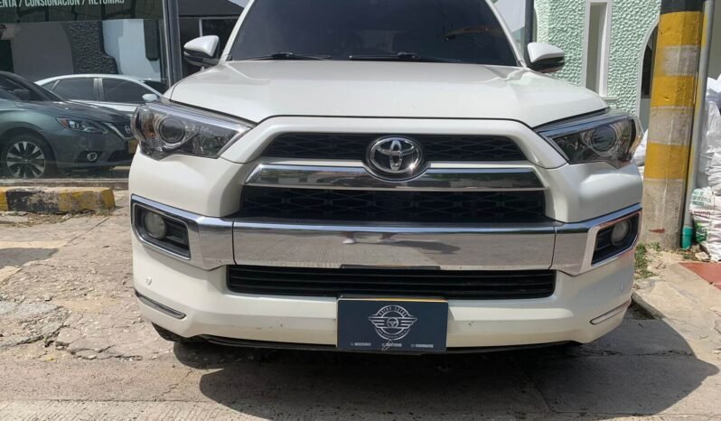 TOYOTA lleno