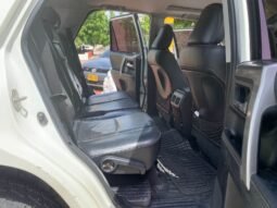 TOYOTA lleno