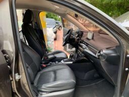 MAZDA lleno