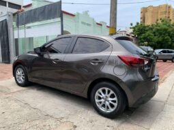 MAZDA lleno
