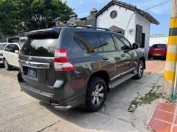 TOYOTA lleno