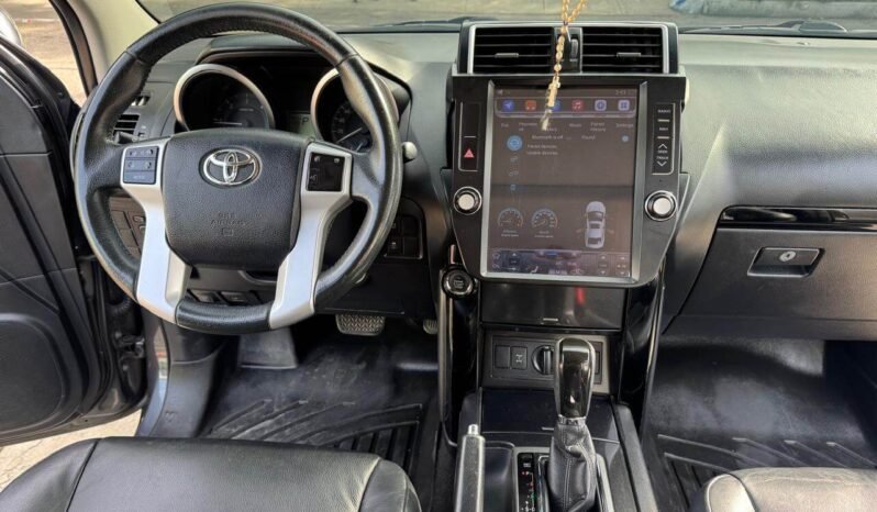 TOYOTA lleno