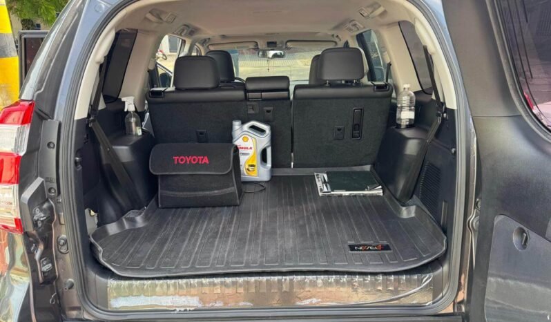 TOYOTA lleno