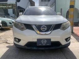 NISSAN lleno
