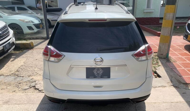 NISSAN lleno