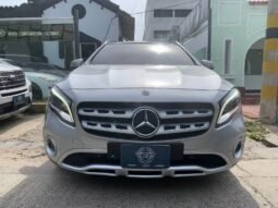 MERCEDES BENZ lleno