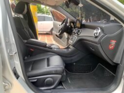 MERCEDES BENZ lleno