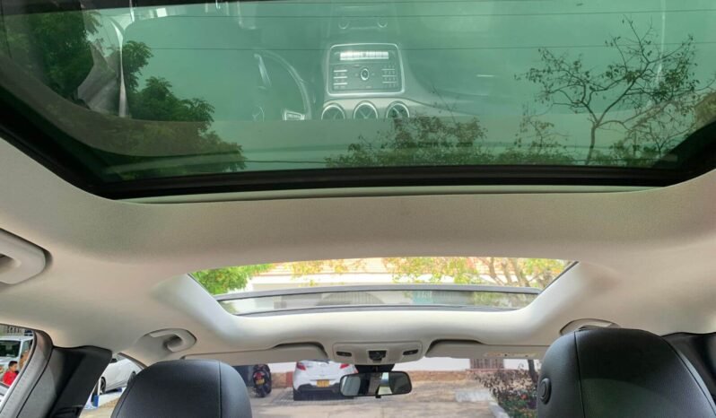 MERCEDES BENZ lleno