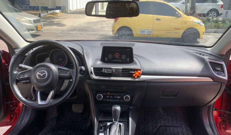 MAZDA lleno