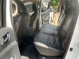 NISSAN lleno