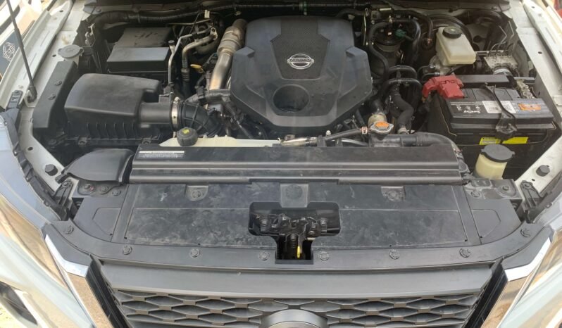 NISSAN lleno