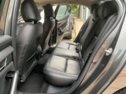 MAZDA lleno