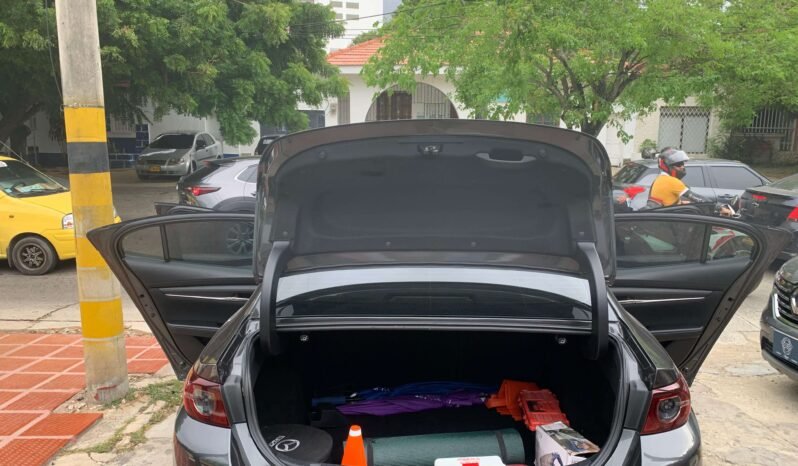MAZDA lleno