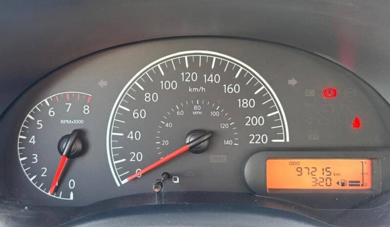 NISSAN lleno