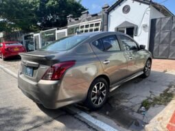 NISSAN lleno