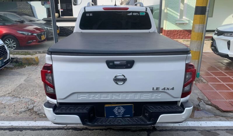 NISSAN lleno
