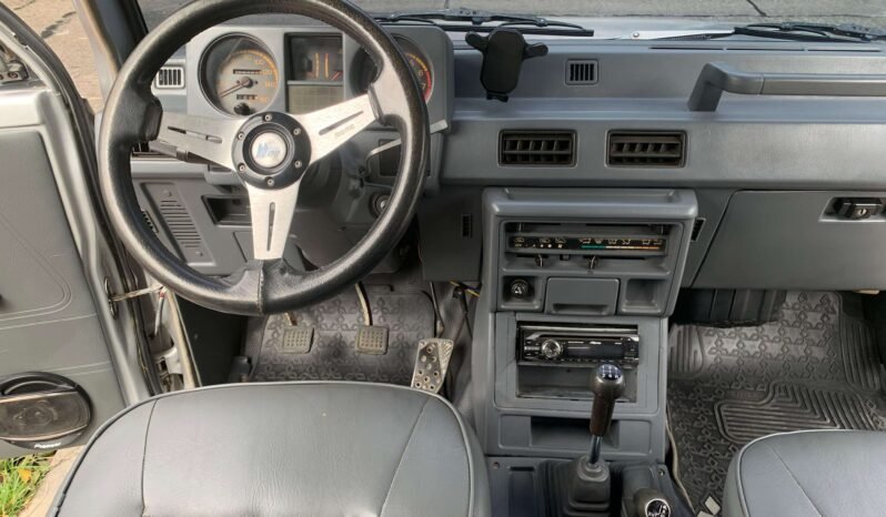 MITSUBISHI lleno