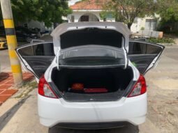 NISSAN lleno