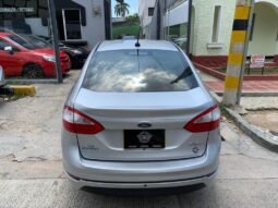 FORD lleno
