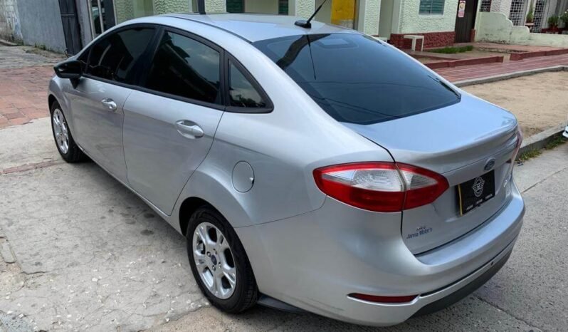 FORD lleno