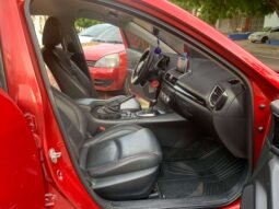 MAZDA lleno