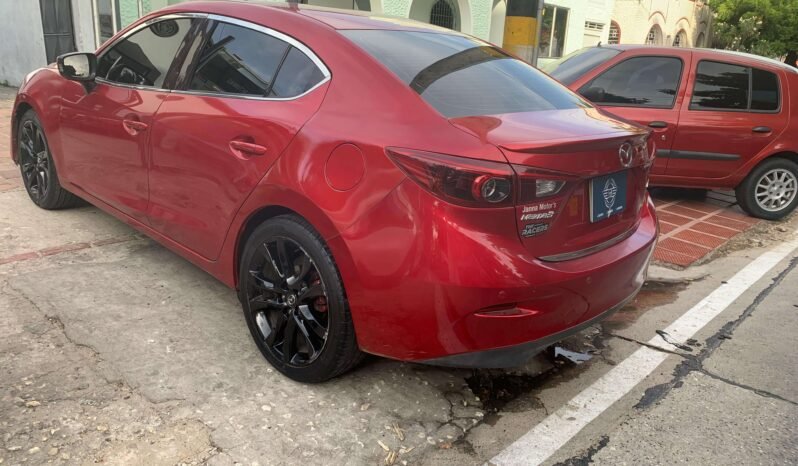 MAZDA lleno