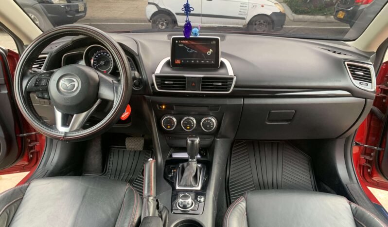 MAZDA lleno