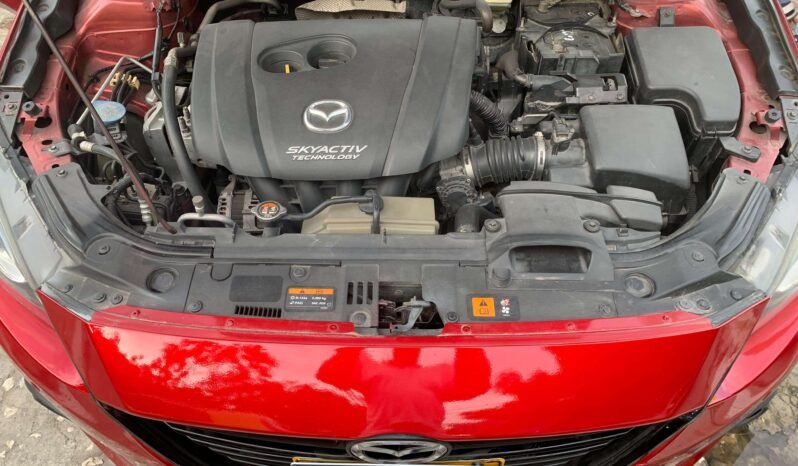 MAZDA lleno